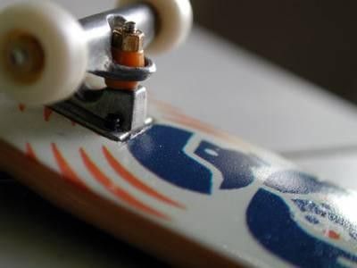 Les OFFRIDE, lanceur du fingerskate.